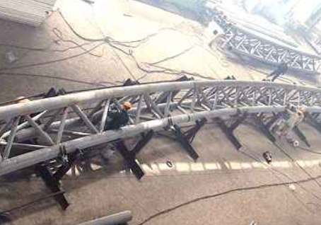 平川多功能体育馆案例